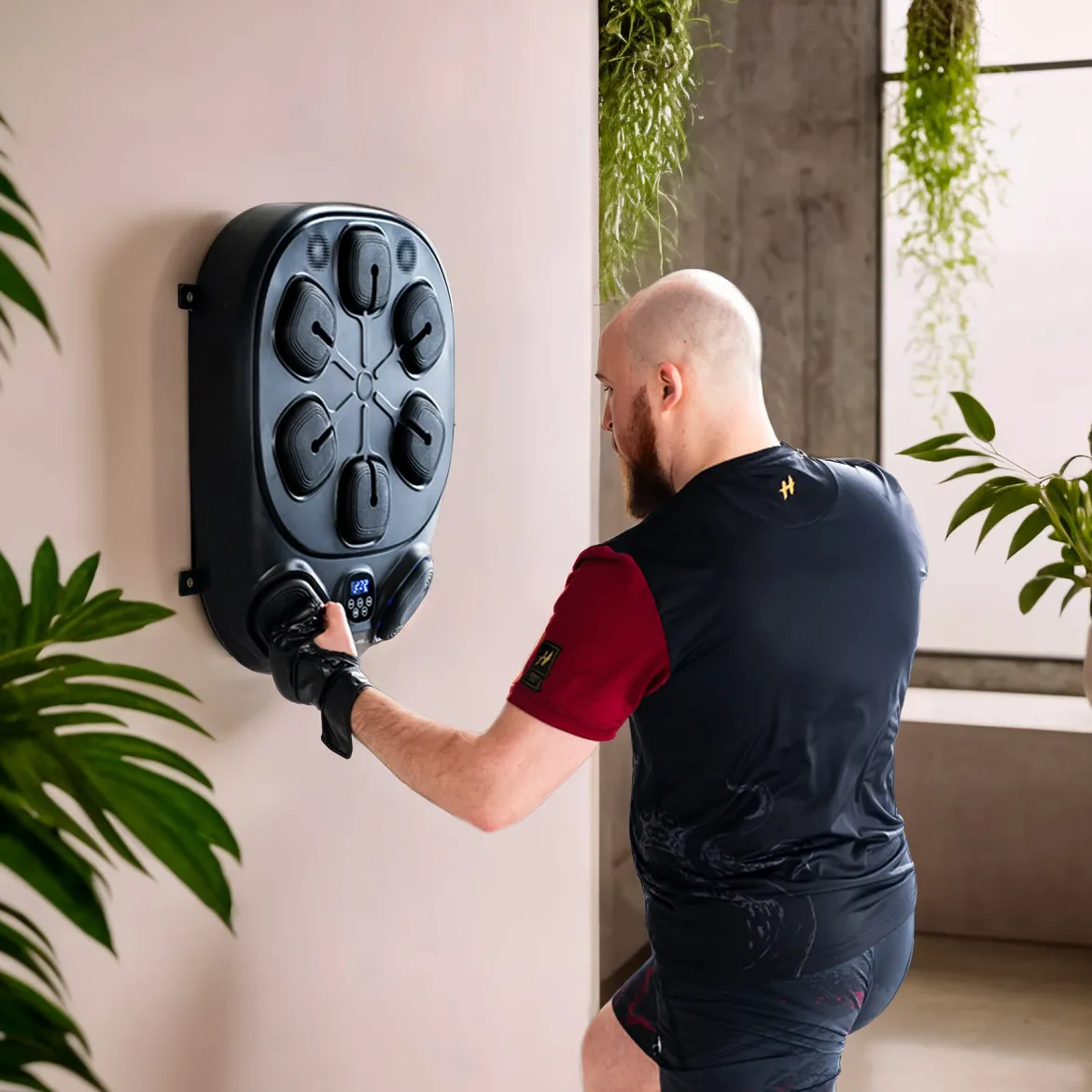 Elektroniczna tarcza bokserska LED z Bluetooth i rękawicami HMS TB10
