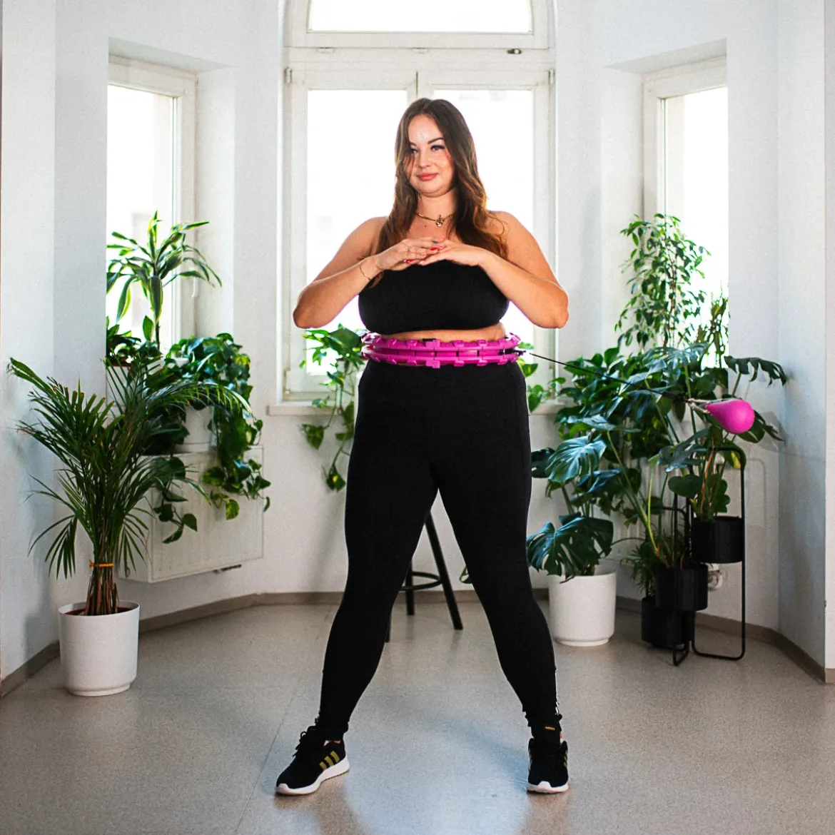 HHW12 PLUS SIZE HULA HOP Z WYPUSTKAMI I OBCIĄŻNIKIEM HMS